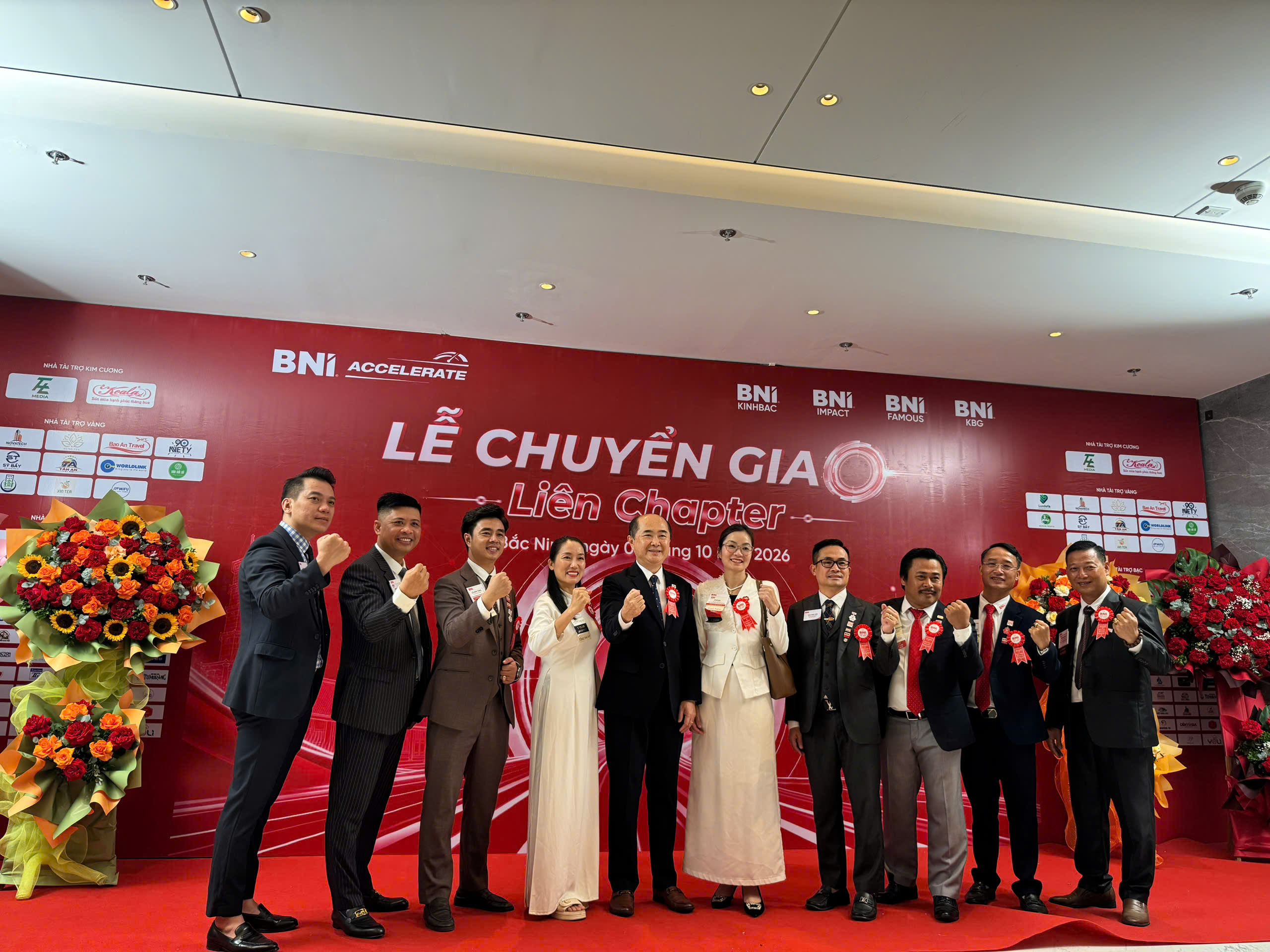 Chủ tịch BNI Việt Nam Hồ Quang Minh đã có mặt tại Lễ Chuyển Giao 4 Chapter 2026