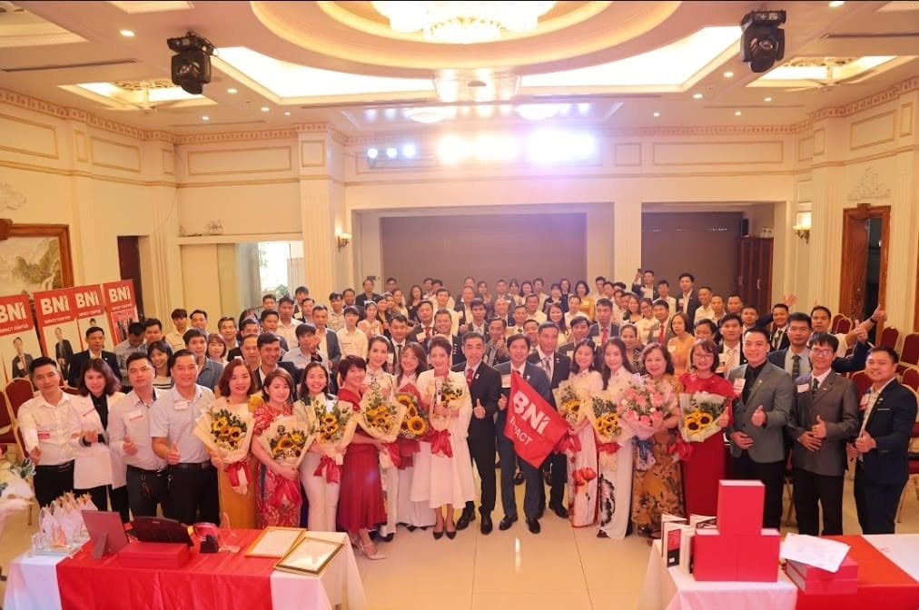 Lễ chuyển giao li&ecirc;n chapter - Tri &acirc;n v&agrave; tiếp nối h&agrave;nh tr&igrave;nh