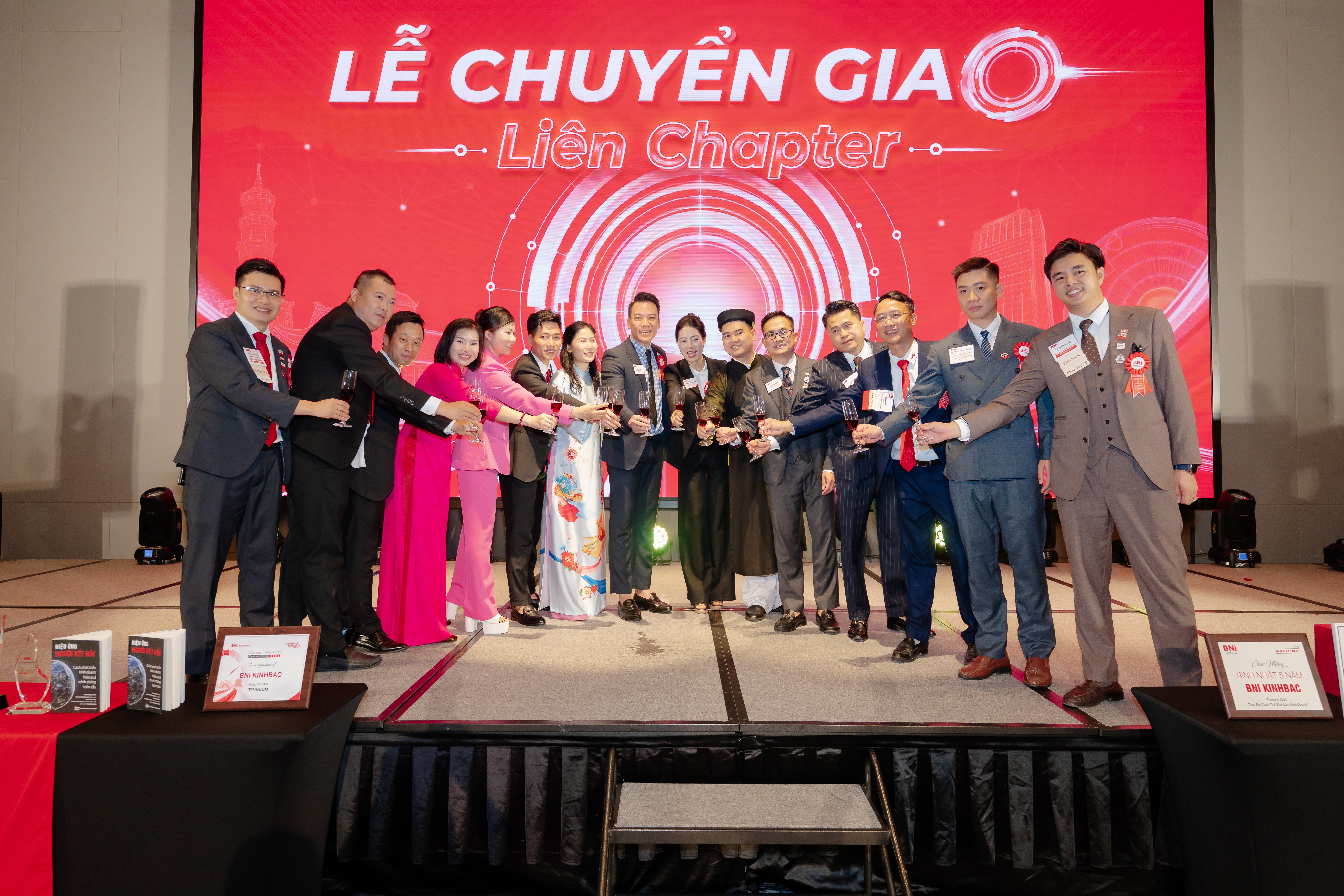 Lễ Chuyển Giao Liên Chapter ngày 01/10 diễn ra trọn vẹn và đầy cảm xúc