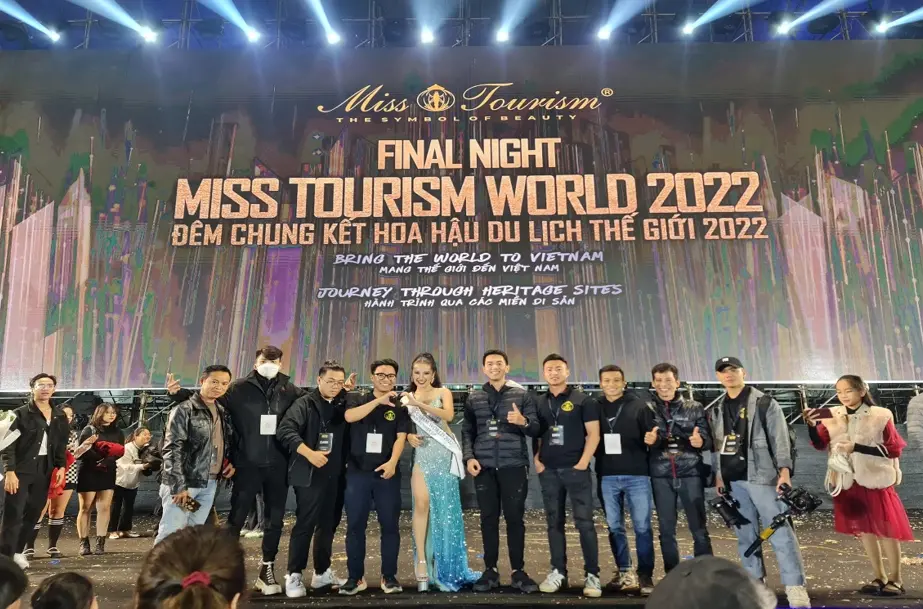 Tổ chức sự kiện , quay, chụp, live chương trình, hội nghị