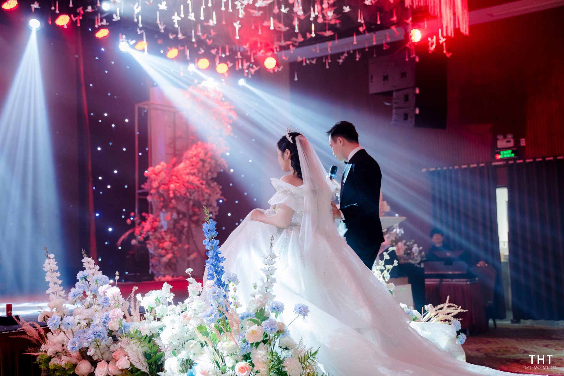 WEDDING VƯƠNG HƯNG - NGUYỄN HUYỀN