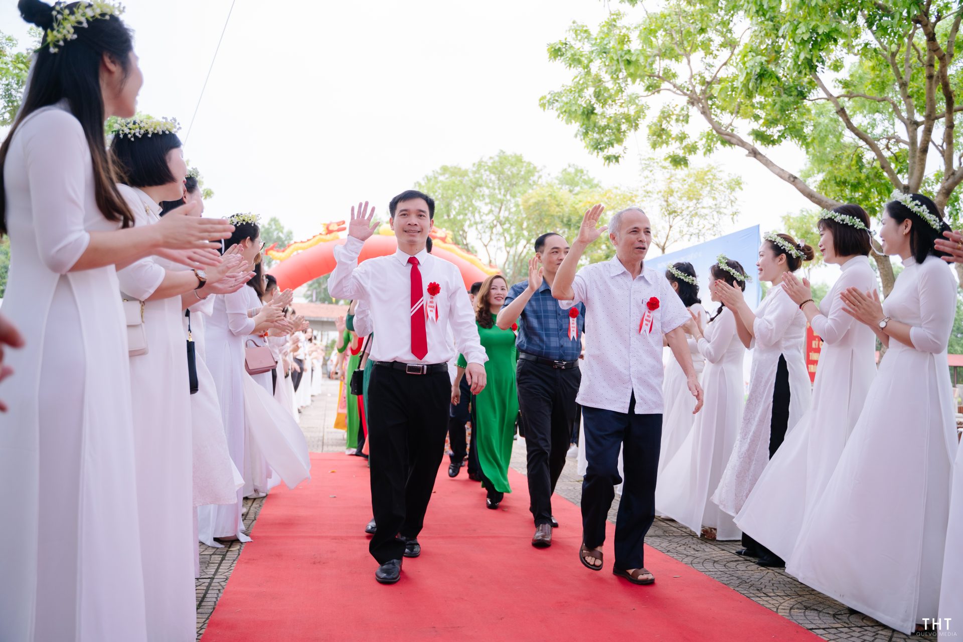 Quay, chụp họp lớp — ảnh hậu trường 7