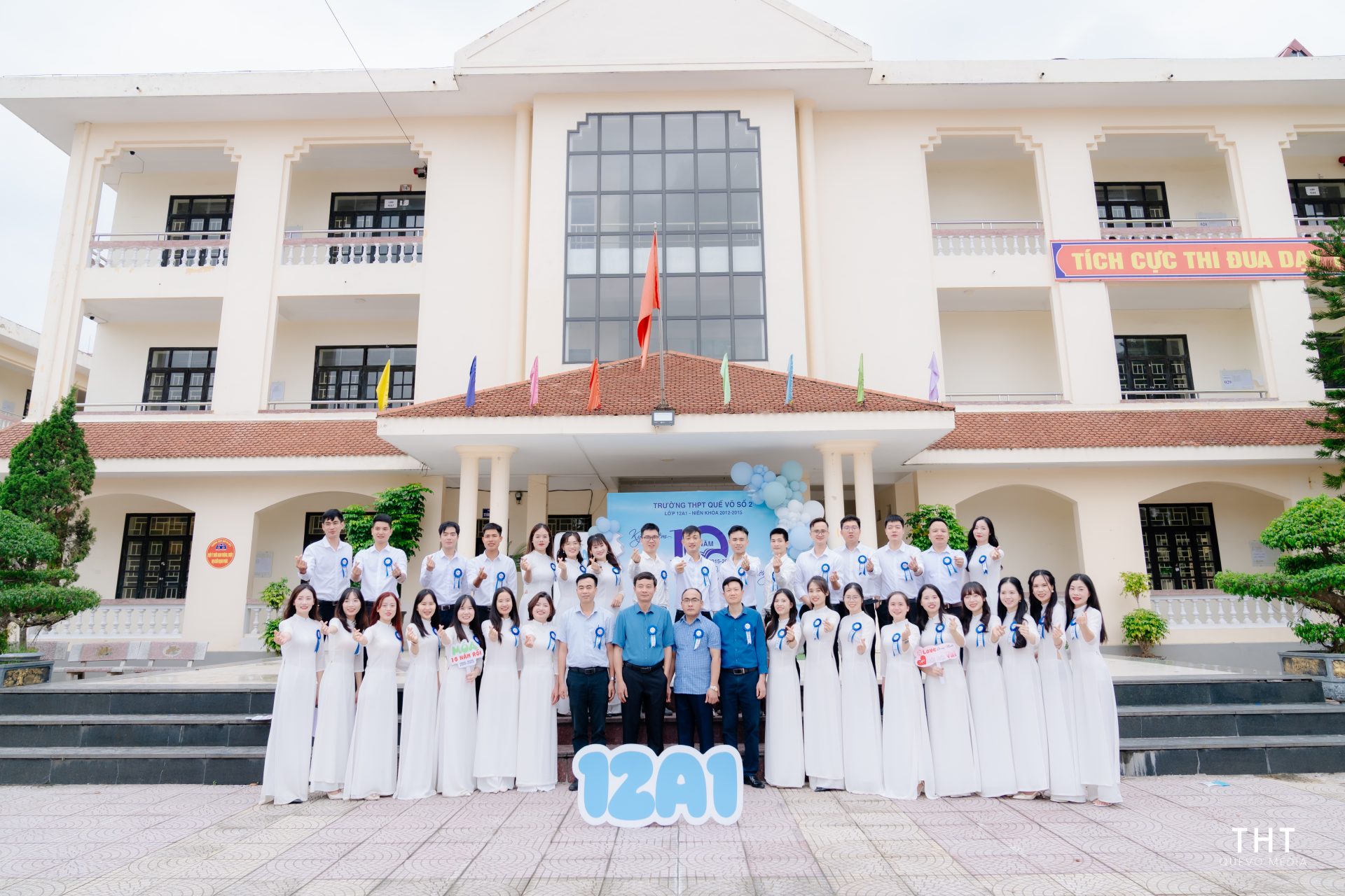 Quay Phim Kỷ Niệm Họp Lớp – Lưu Giữ Trọn Vẹn Thanh Xuân