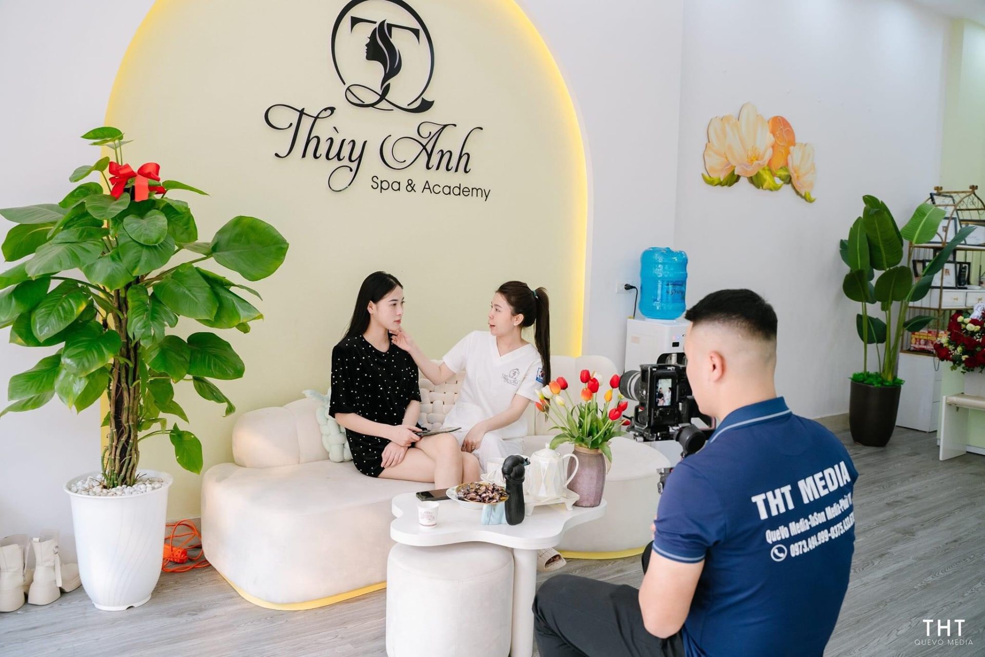 Bí Quyết Tạo Ra TVC Độc Đáo Cho Cửa Hàng Của Bạn
