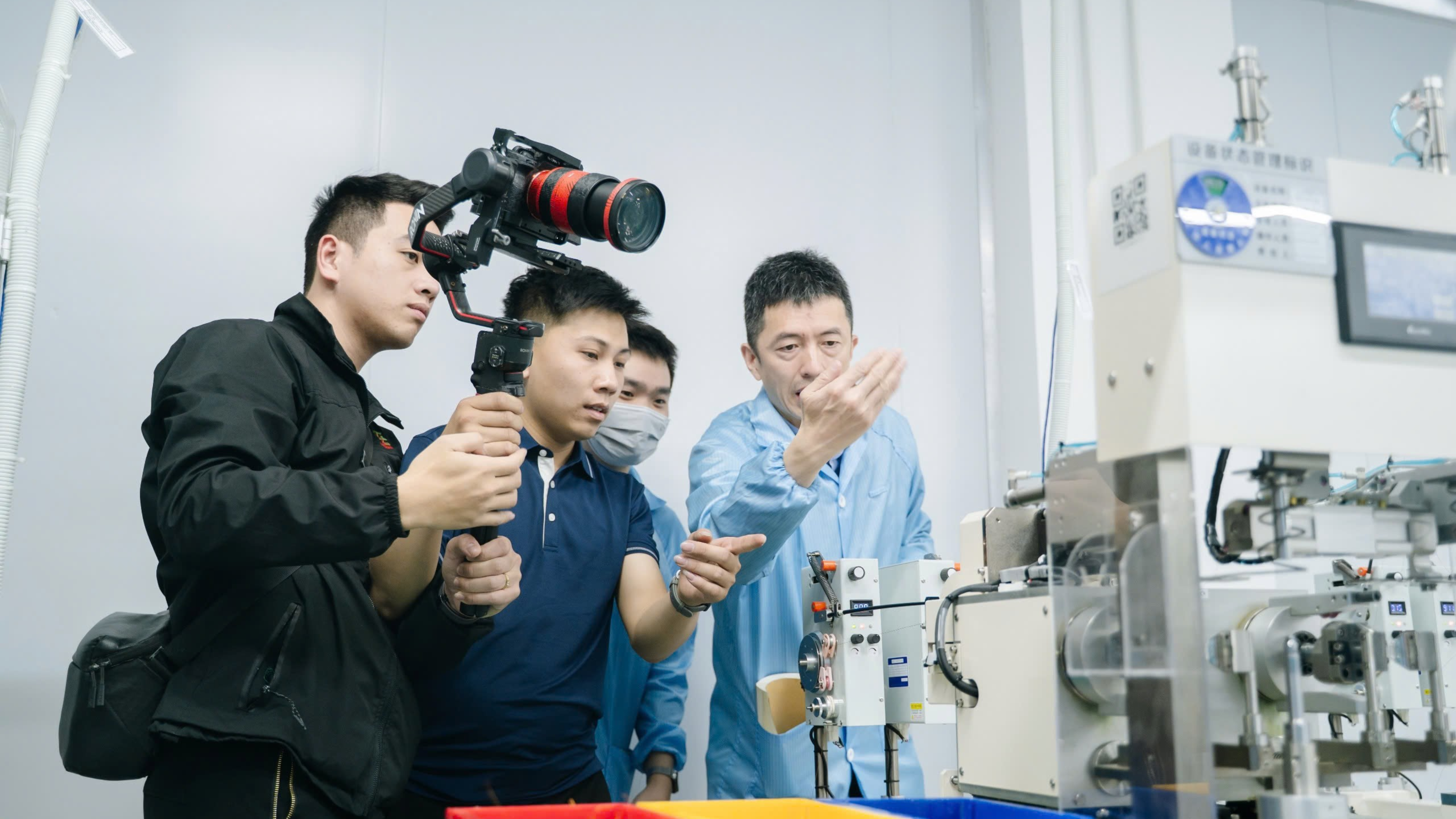 Làm clip giới thiệu công ty chuyên nghiệp