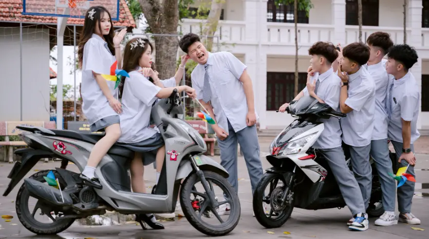Quay chụp kỷ yếu giá rẻ tại Bắc Ninh