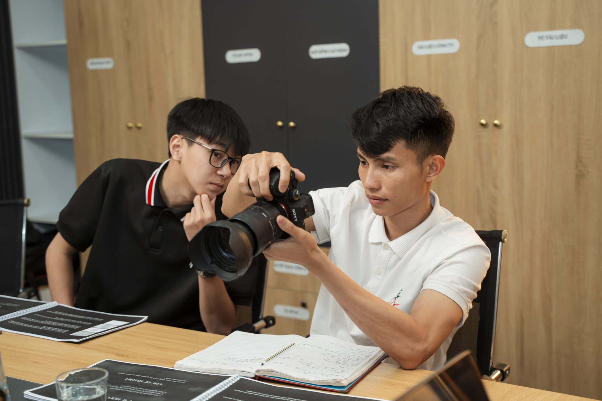Khóa học sáng tạo nội dung hình ảnh – Nâng cao kỹ năng media và truyền thông hiện đại