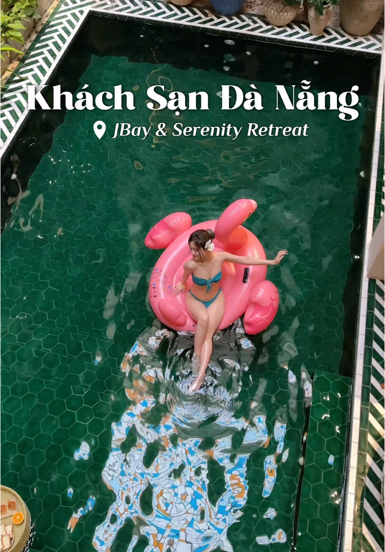 review khách sạn