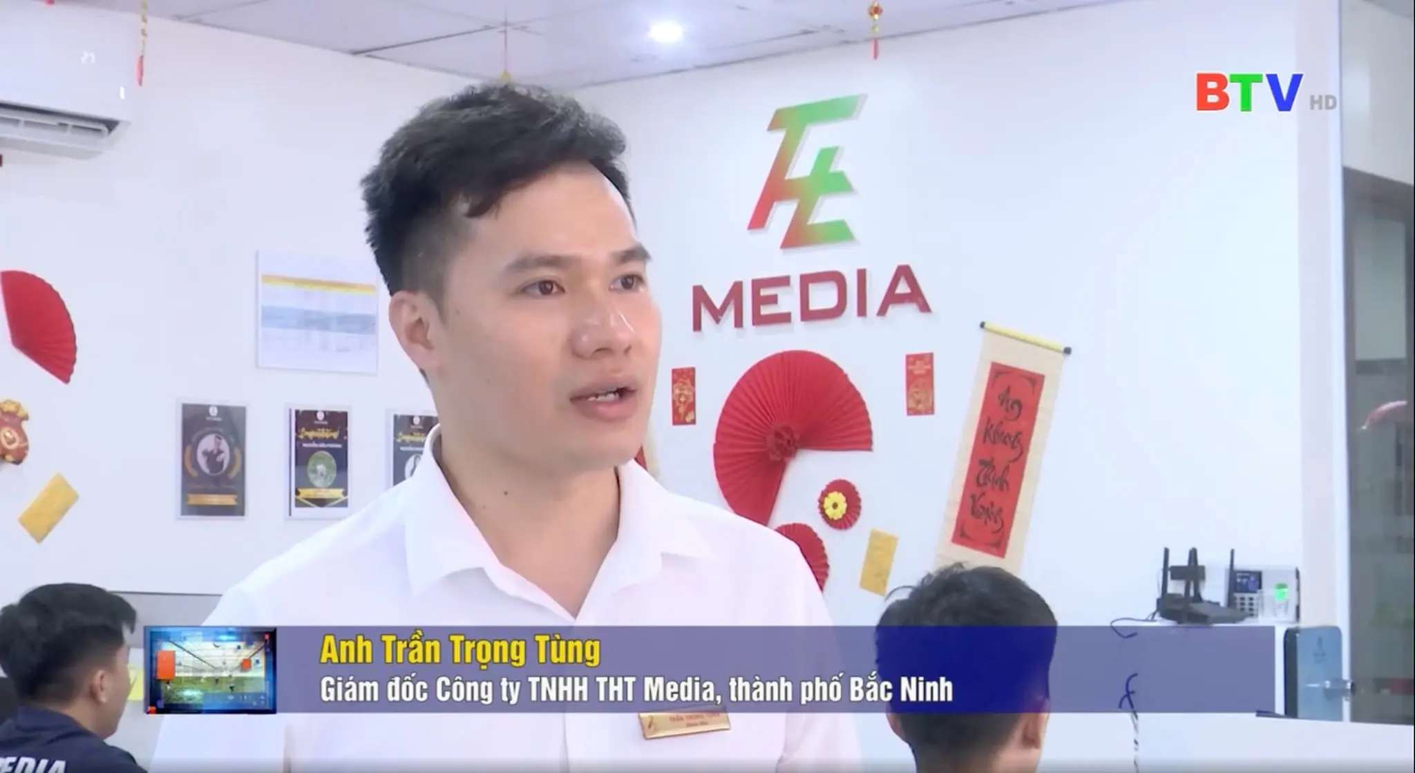 Ảnh hậu trường phòng họp ý tưởng