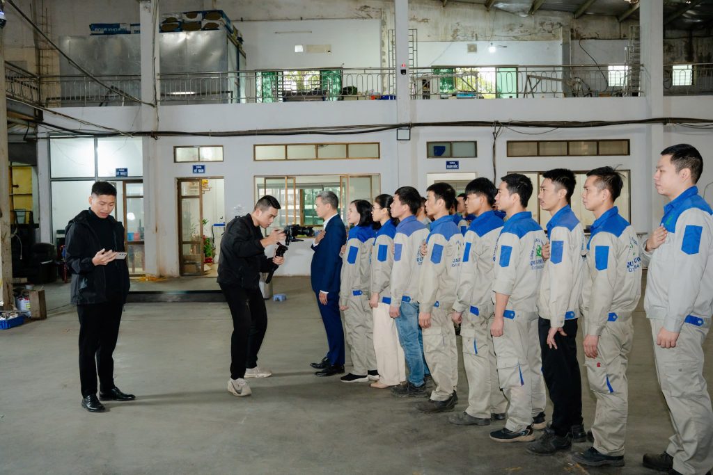 quay phim quảng bá doanh nghiệp